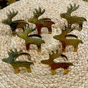 Gold tone reindeer napkin holder set of 7pcs.